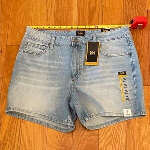Lee sz 14 Women's Faded Blue Jean Shorts